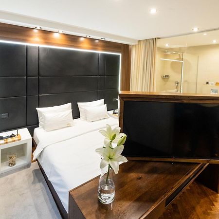 Onyx Luxury Apartments Белград Экстерьер фото